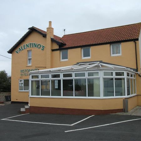 Valentino'S Hotel Filey Luaran gambar